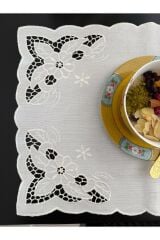 White Flowers Beyaz İş Amerikan Servis 6 Kişillik