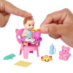 GHV83 Özellikli Minik Bebekler /Barbie Bebek Bakıcısı