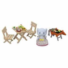 5640 Sylvanian Families Fil Kız ve Barbekü Piknik Seti  +3 yaş